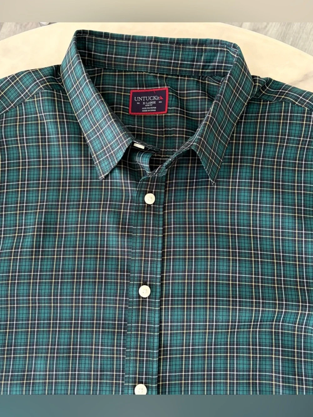Untuckit Slim Fit Button Down Long Sleeve Shirt.